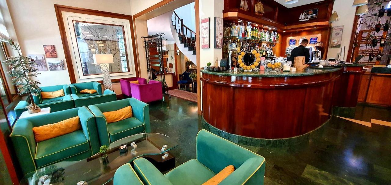 Nov Hotel تيرانا المظهر الخارجي الصورة