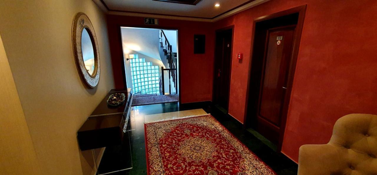 Nov Hotel تيرانا المظهر الخارجي الصورة